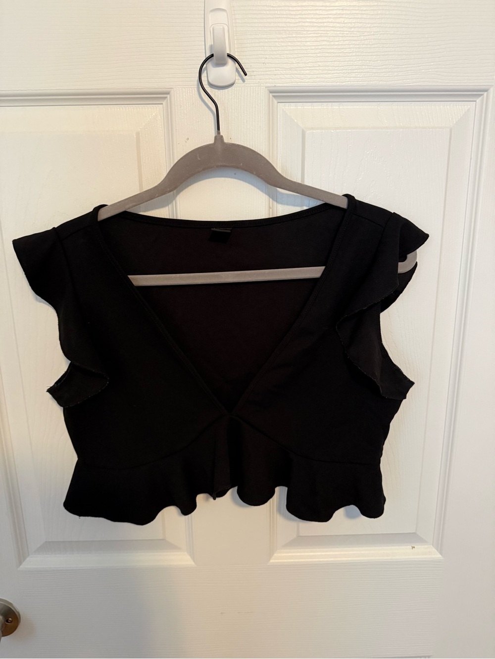 Large Shein Black Flutter Sleeve Crop Top